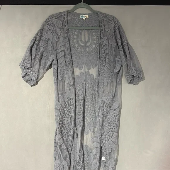 Rebellion gray kimono in excellent condition. - Picture 1 of 2